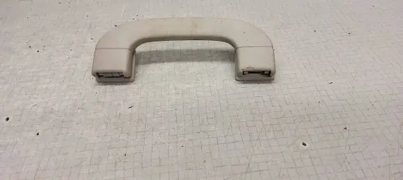 Mercedes-Benz A W169 Front interior roof grab handle 1698100151 3140403