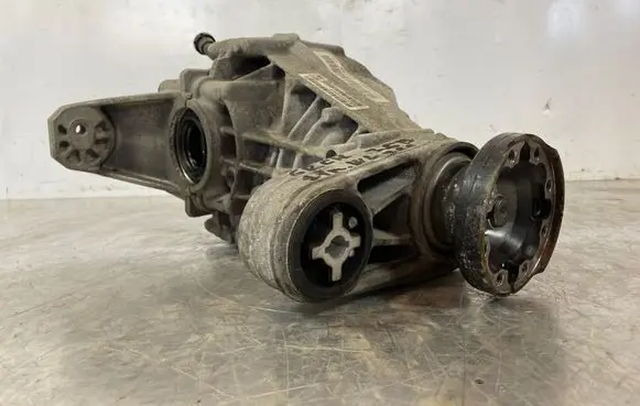 Jeep Grand Cherokee WL Rear differential P68378937AB