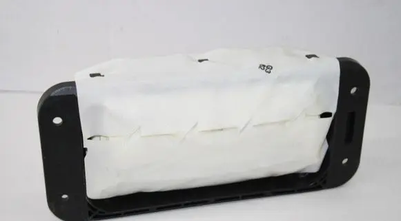Mercedes-Benz CLS C218 X218 Passenger airbag A2188604602