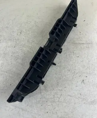 Volkswagen Touareg I Tailgate/trunk/boot lid buffer 7L6864225B