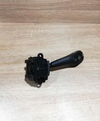 BMW 3 E46 Indicator stalk 8363668