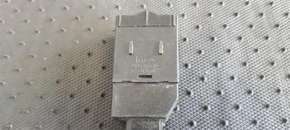 Mitsubishi Carisma Headlight level height control switch LK04001000 MR114337