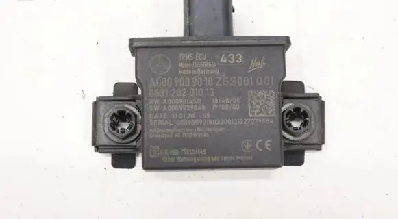 Mercedes-Benz B W247 Tire pressure sensor 