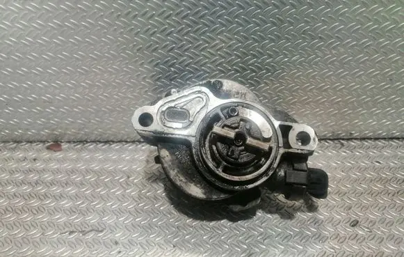 Peugeot Partner Vacuum pump D1563B 15124