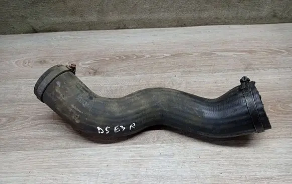 Volvo S80 Intercooler hose/pipe