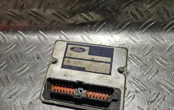 Ford Mondeo MK I Ignition amplifier control unit 93BB9F480CB