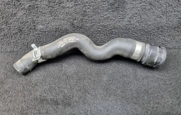 Audi Q7 4M Engine coolant pipe/hose 4M0819332D