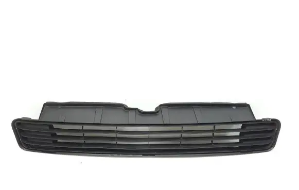 Toyota Prius (XW30) Front bumper upper radiator grill 5311247040