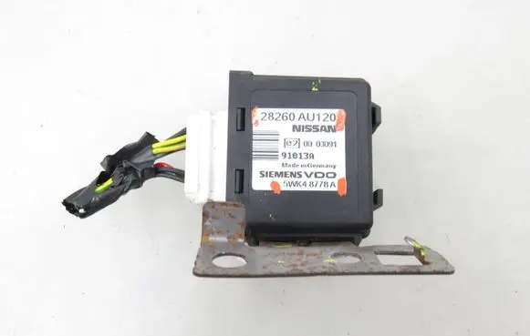 Nissan Qashqai Other control units/modules 28260AU120 5WK48778A