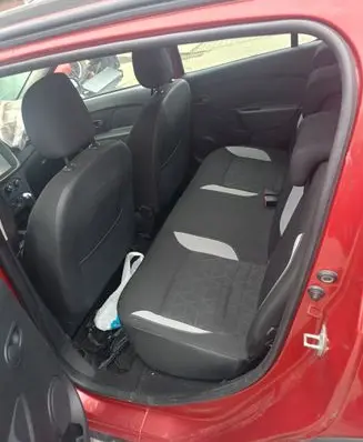 Dacia Sandero Rubber seal loading door 