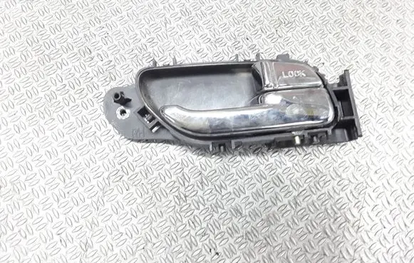 SsangYong Rodius Rear door interior handle