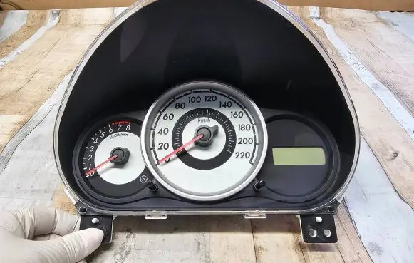 Mazda 2 Speedometer (instrument cluster) D01J55430
