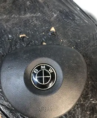 BMW X6 E71 Steering wheel airbag 3051642