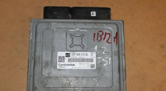 Seat Ibiza IV (6J,6P) Engine control unit/module 03F906070BL 5WP44721