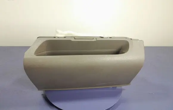 Nissan Note (E11) Glove box