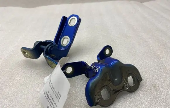 Front door hinge set