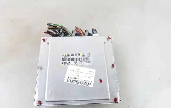 Mercedes-Benz C AMG W203 Engine control unit/module 0281010607 6111537379