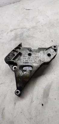 Volkswagen PASSAT B6 Engine mounting bracket 03G199207F