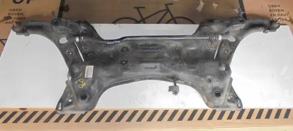 Hyundai Veloster Front axle beam 62401-3X000