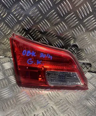 Subaru Outback Tailgate rear/tail lights