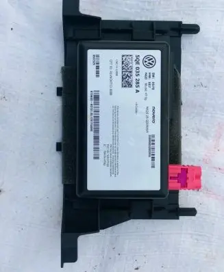 Volkswagen Atlas Other control units/modules 5QE035285A