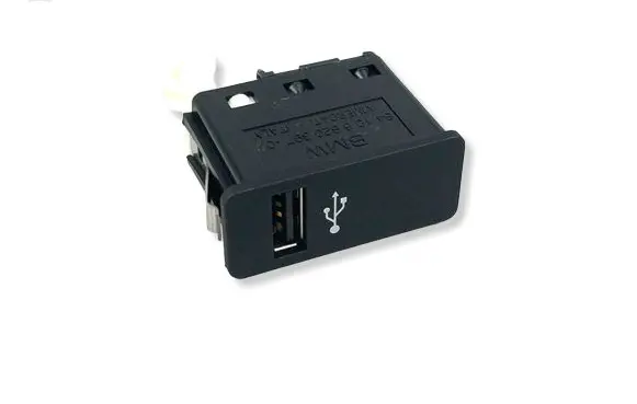 Mini Clubman F54 USB socket connector 6820397