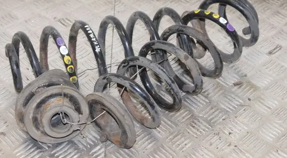 Seat Alhambra (Mk2) Rear coil spring