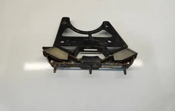Ram 1500 Gearbox mount P68264786AB KN581820 0838