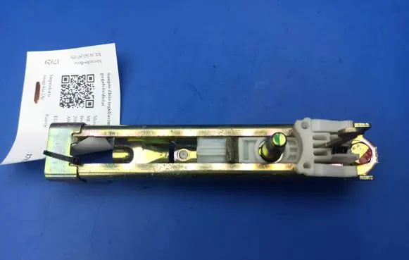 Mercedes-Benz ML W163 Seat belt adjustment motor A1638600188 33008414 33008708