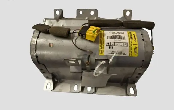 Volvo V50 Passenger airbag 30615716 601220700B