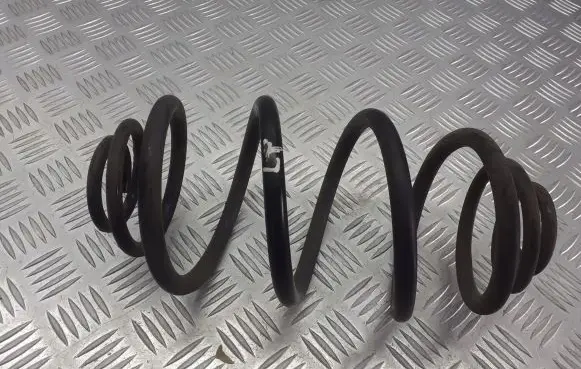 Opel Meriva A Rear coil spring