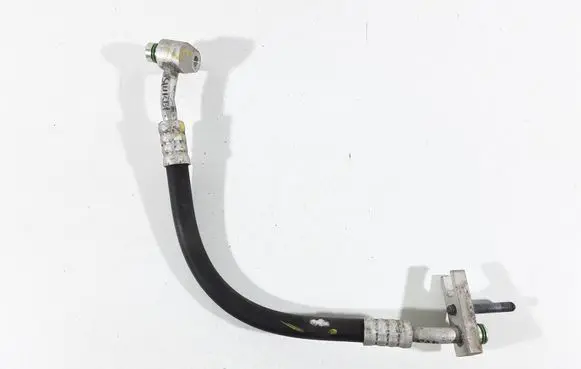 MG ZS Air conditioning (A/C) pipe/hose SLE4890