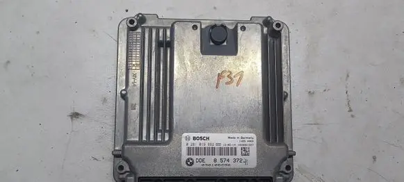 BMW 3 F30 F35 F31 Engine control unit/module 8574372