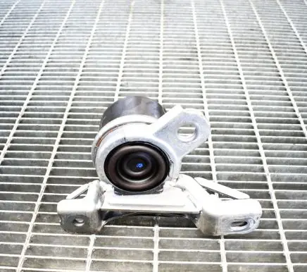 Land Rover Range Rover Evoque L538 Engine mount bracket BJ326F012AB