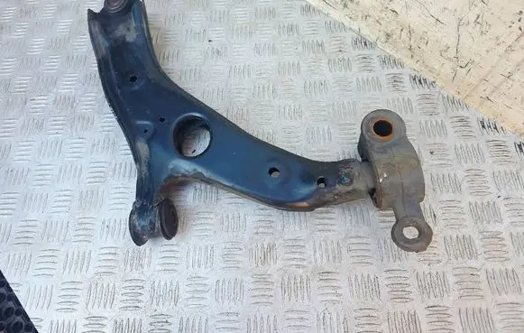 Mazda 6 Front lower control arm/wishbone 