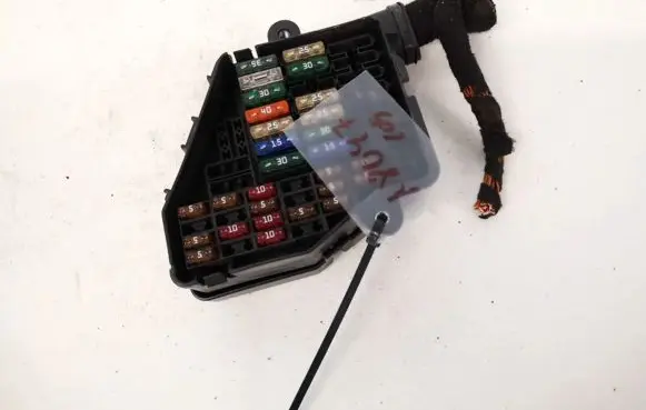 Audi A6 S6 C6 4F Fuse box set 0613123277