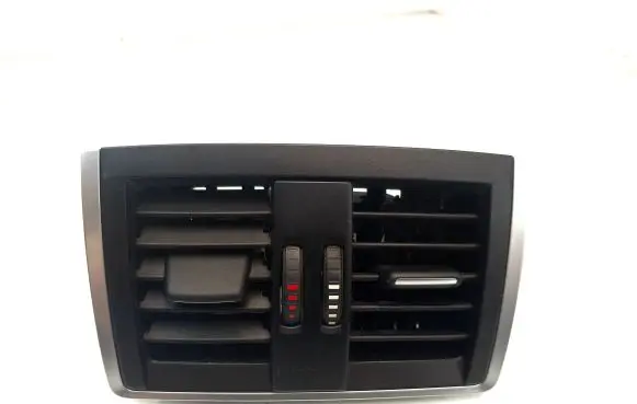 BMW 3 F30 F35 F31 Rear air vent grill 933367502 0132 0959802