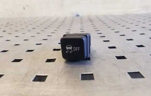 Traction control (ASR) switch