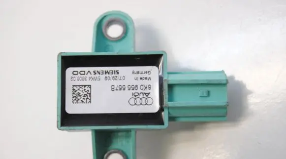 Audi A5 8T 8F Airbag deployment crash/impact sensor 8K0955557B