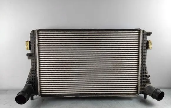 Volkswagen PASSAT CC Intercooler radiator 3C0145805AM