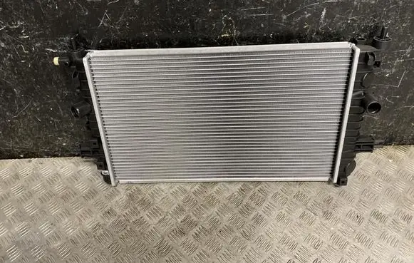 Coolant radiator