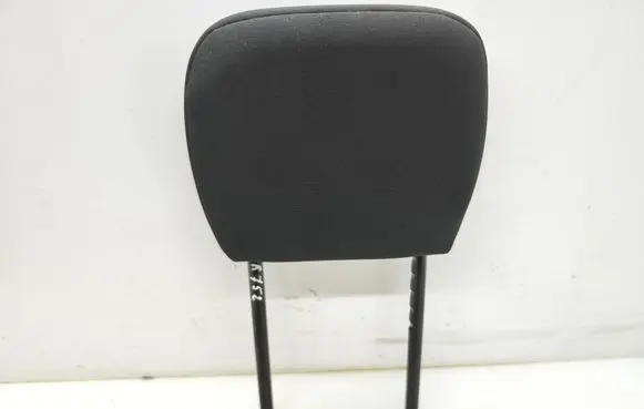 Peugeot Partner III Front seat headrest