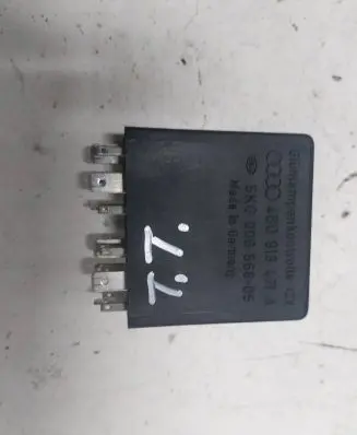 Audi TT Mk1 Other relay 4B0919471A 5KG00656805