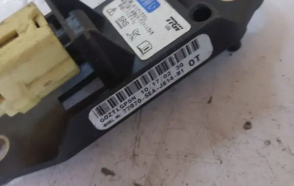 Honda Accord Airbag deployment crash/impact sensor 77970
