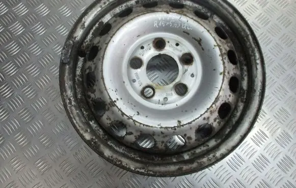 Mercedes-Benz Vito Viano W638 R15 steel rim 