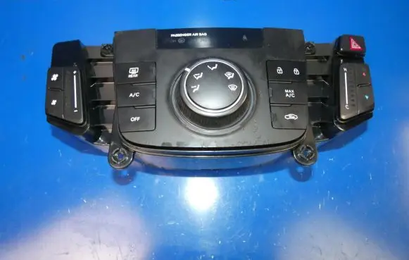 Hyundai i40 Climate control unit 972503ZXXX
