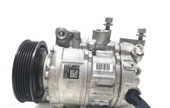 Audi A4 S4 B9 Air conditioning (A/C) compressor (pump) 4M0820803