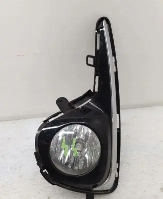 Toyota Yaris Front fog light 81220-02110