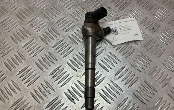 Audi Q5 SQ5 Fuel injector 04L130277AC