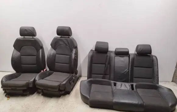 Seat set